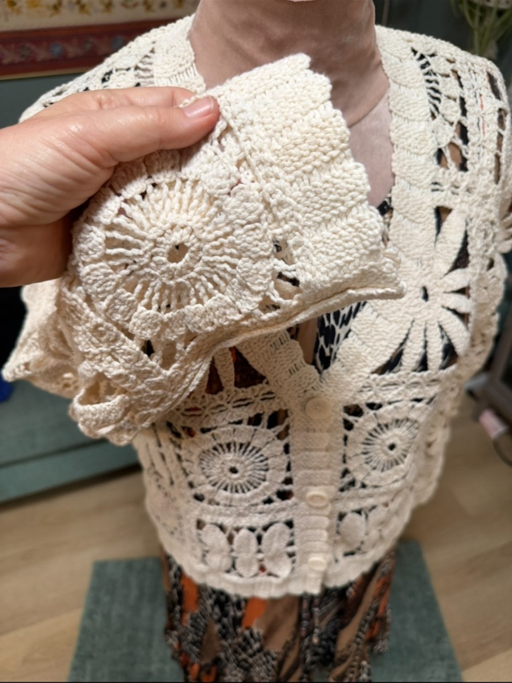 Solitaire Anthropologie Cream Crochet Granny Square Knit Cotton Cardigan S - Picture 7 of 10